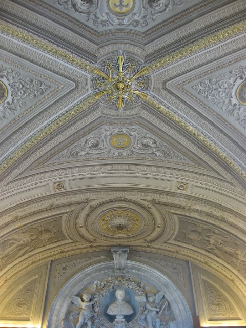 Vatican City - Vatican Museum-14.JPG